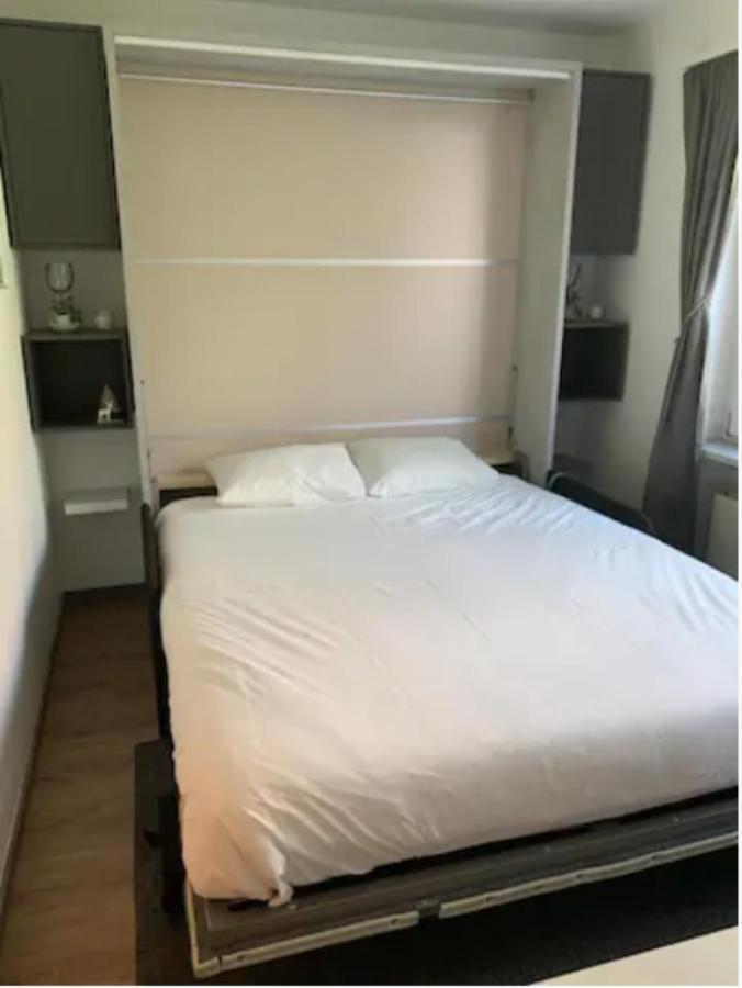 Lovely 1-Bedroom Vacation Studio Apartment With Pool And Sauna Laax Bagian luar foto